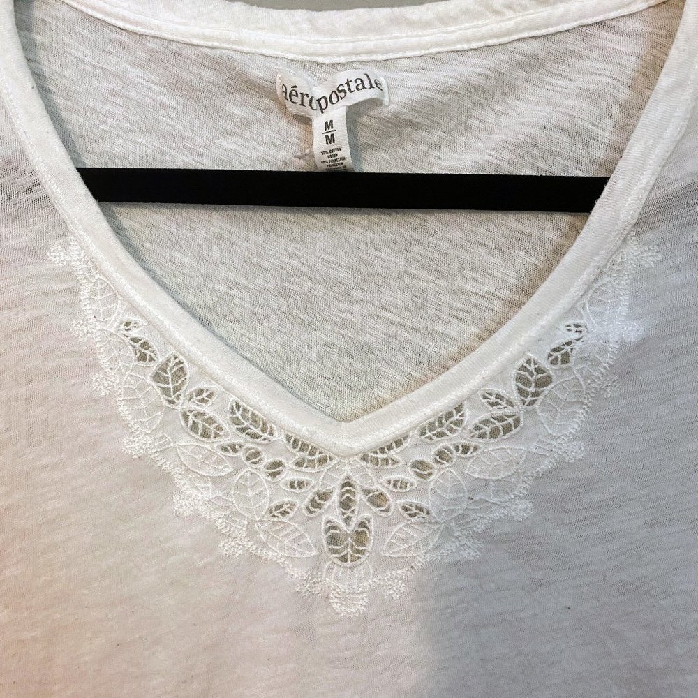 Y2K Vintage Aeropostale Lace Long Sleeve Top M White Boho Baby Tee 2000s - Picture 2 of 3